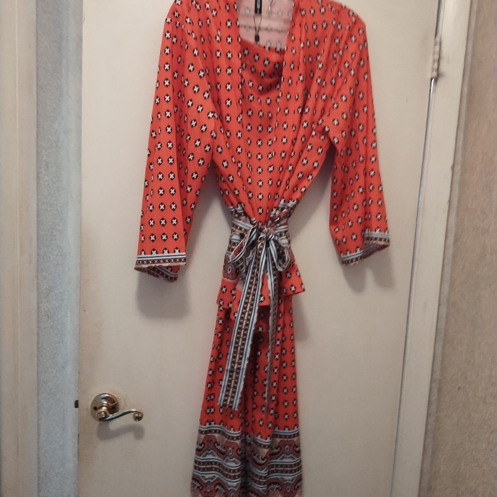 Pant suit - Picture 6 of 15